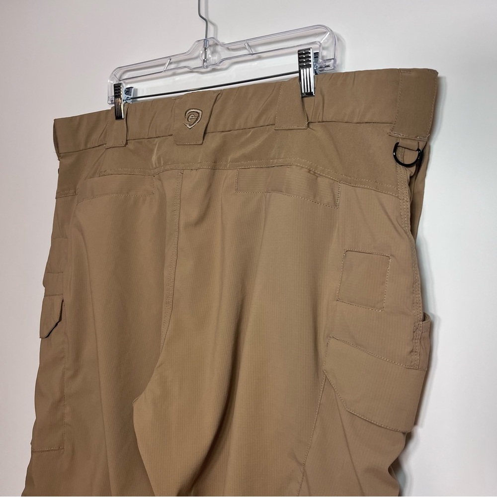 Galls Tactical Cargo Pants Men's Size 44x34 Khaki Lightweight Elastic Waist Band - Picture 14 of 16